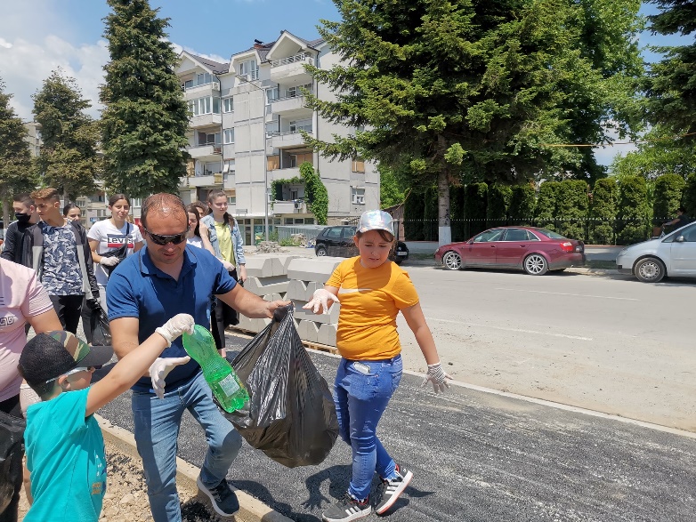 Aksione vullnetare pastrimi
